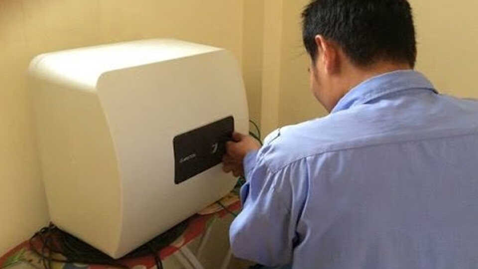 Sửa máy nước nóng lạnh tại Thành Phố Hồ Chí Minh
